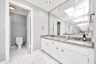 330 Litchfield Ln, Houston, TX 77024 - Photo 35