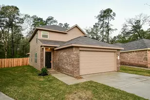 433 N Meadows Dr, Willis, TX 77378 - Photo 1