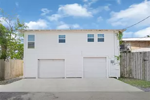 3624 Ave S 1/2, Galveston, TX 77550 - Photo 35
