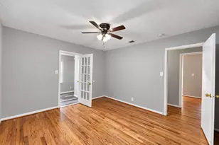 7937 Oak Knoll Ln, Houston, TX 77028 - Photo 7