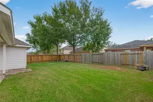 9406 Fawn Park Ct, Humble, TX 77396 - Photo 25