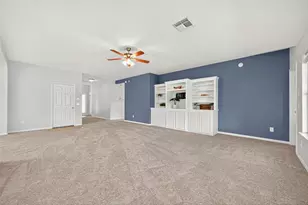 9406 Fawn Park Ct, Humble, TX 77396 - Photo 5