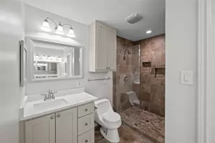7493 Brompton St, Houston, TX 77025 - Photo 19