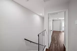 7493 Brompton St, Houston, TX 77025 - Photo 25