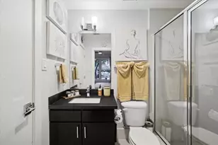 1717 Silver St, Houston, TX 77007 - Photo 21