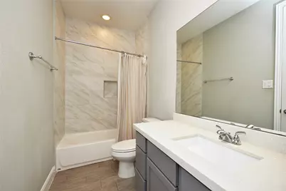 5502 Camaguey Street, Houston, TX 77023 - Photo 5