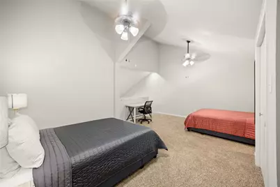 108 April Point Drive S, Montgomery, TX 77356 - Photo 19