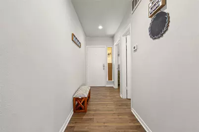108 April Point Drive S, Montgomery, TX 77356 - Photo 11