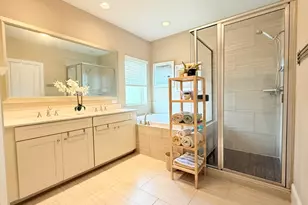 8809 Ashbloom Ln, Houston, TX 77080 - Photo 21