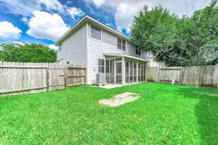 349 Brandy Ridge Ln, League City, TX 77539 - Photo 33