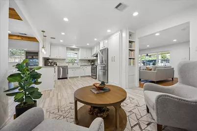 9317 Livernois Road, Houston, TX 77080 - Photo 11