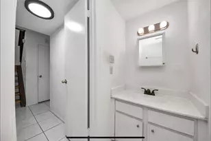 12934 Greenway Chase Ct, Houston, TX 77072 - Photo 21