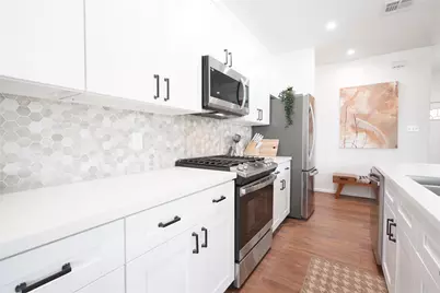 2006 Chesapeake Street, Baytown, TX 77520 - Photo 5