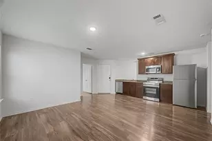 5409 Nielan St, Houston, TX 77028 - Photo 9