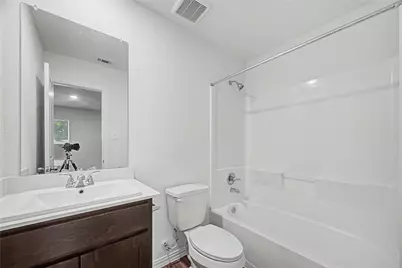 5409 Nielan Street #B, Houston, TX 77028 - Photo 17