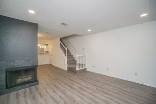 2810 Grants Lake Blvd, Sugar Land, TX 77479 - Photo 15