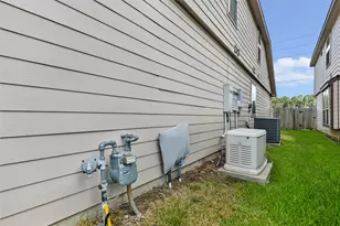 7507 Merrylands Dr, Humble, TX 77346 - Photo 3
