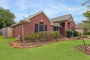 3522 Pine Chase Dr, Pearland, TX 77581 - Photo 3