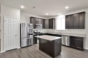 4231 Pine Still Rd, Conroe, TX 77304 - Photo 3