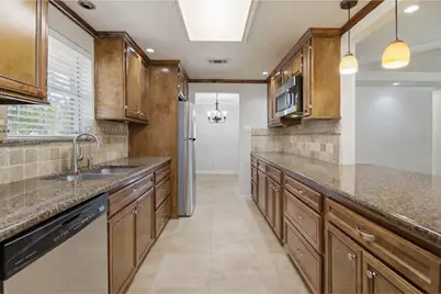 20281 N Hillcrest Drive, Porter, TX 77365 - Photo 9