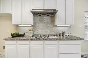 1115 Mulberry Ln, Bellaire, TX 77401 - Photo 13