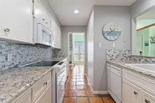 83 Private Rd 638, Matagorda, TX 77457 - Photo 9