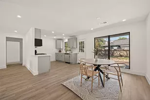 608 Lloyd Ln, Baytown, TX 77521 - Photo 7