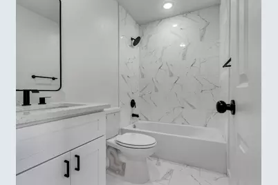 7428 Laura Koppe Rd #B, Houston, TX 77028 - Photo 3