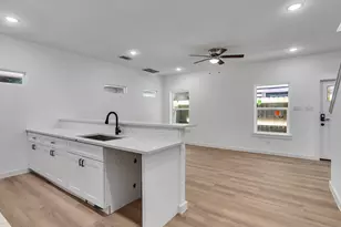 7428 Laura Koppe Rd, Houston, TX 77028 - Photo 13