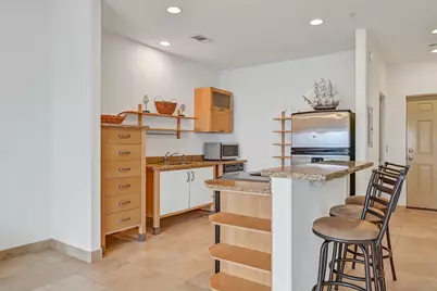 9420 Seawall Boulevard #705, Galveston, TX 77554 - Photo 7