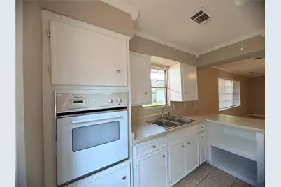 2513 Mulberry Lane, Pasadena, TX 77502 - Photo 3