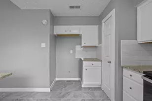 8122 Swan Meadow Ln, Humble, TX 77338 - Photo 9