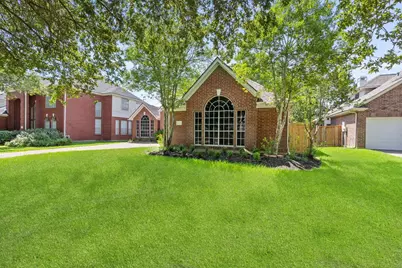 4503 Summer Lakes, Sugar Land, TX 77479 - Photo 3