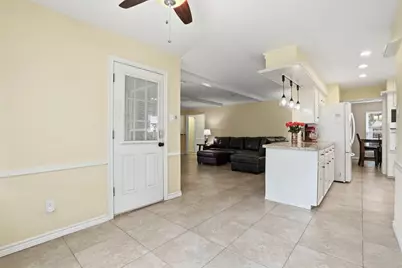10327 Summerhill Drive, Houston, TX 77070 - Photo 15
