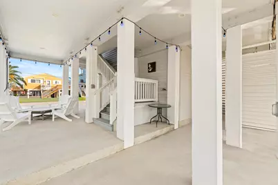 16710 Tahiti Way, Jamaica Beach, TX 77554 - Photo 13