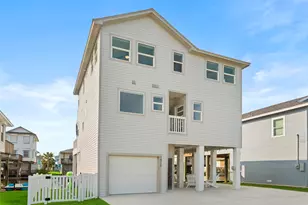 16710 Tahiti Way, Jamaica Beach, TX 77554 - Photo 9