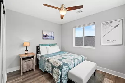 16710 Tahiti Way, Jamaica Beach, TX 77554 - Photo 33