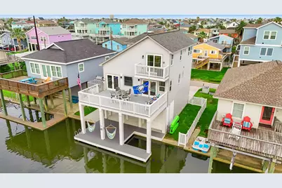 16710 Tahiti Way, Jamaica Beach, TX 77554 - Photo 5