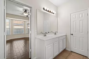 16710 Jelly Park Stone Dr, Cypress, TX 77429 - Photo 17