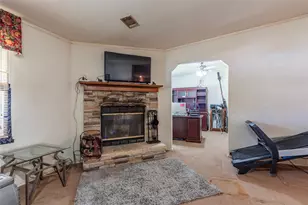 4624 6th St, Bacliff, TX 77518 - Photo 7