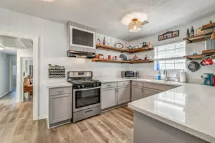 4117 Ave M 1/2, Galveston, TX 77550 - Photo 13