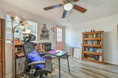 4117 Avenue M 1/2, Galveston, TX 77550 - Photo 27