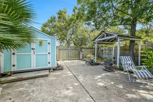 4117 Ave M 1/2, Galveston, TX 77550 - Photo 33