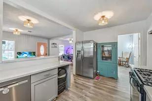 4117 Ave M 1/2, Galveston, TX 77550 - Photo 15