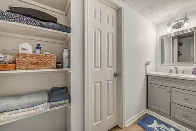4117 Avenue M 1/2, Galveston, TX 77550 - Photo 21
