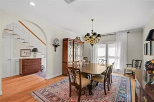 212 Teakwood St, Lake Jackson, TX 77566 - Photo 11