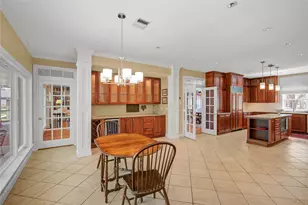 212 Teakwood St, Lake Jackson, TX 77566 - Photo 29