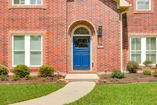 212 Teakwood St, Lake Jackson, TX 77566 - Photo 7