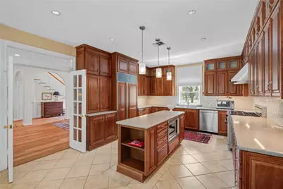 212 Teakwood Street, Lake Jackson, TX 77566 - Photo 25