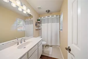 135 S Delta Mill Cir, The Woodlands, TX 77385 - Photo 17